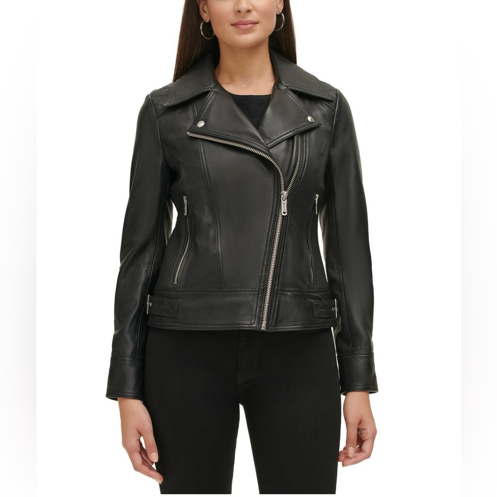 🌟NWT Genuine leather jacket, Guess, size XS, black🌟